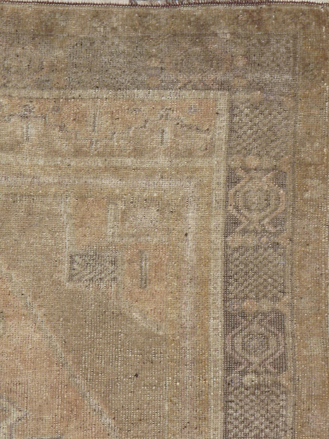 Antique Oushak Rug, No.17398 - Galerie Shabab