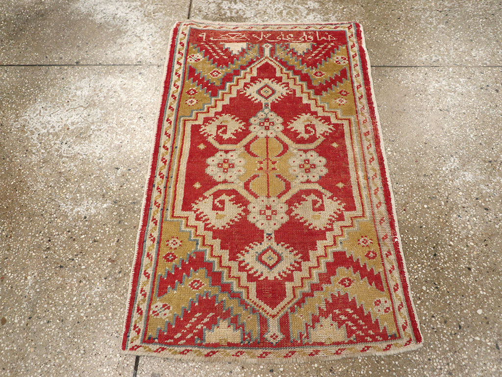 Antique Turkish Oushak Rug, No.17406 - Galerie Shabab
