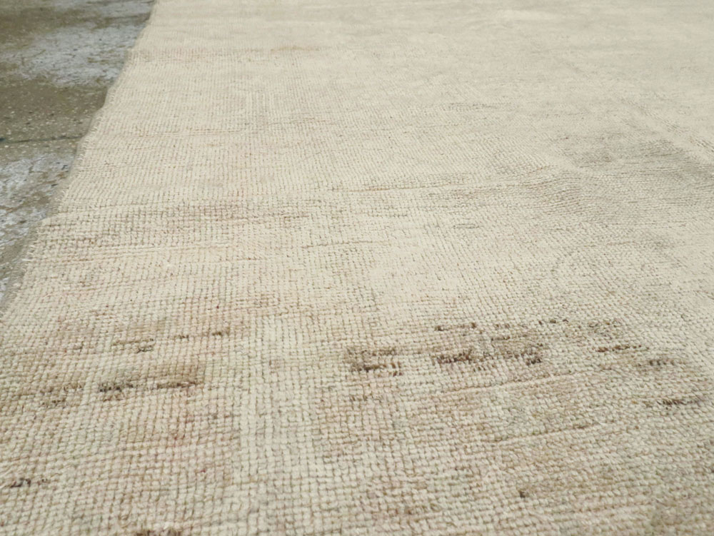 Vintage Turkish Anatolian Rug, No.17417 - Galerie Shabab