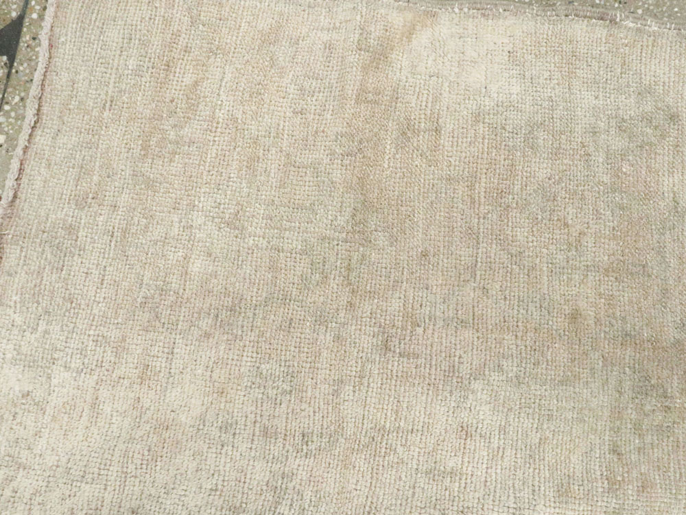 Vintage Turkish Anatolian Rug, No.17417 - Galerie Shabab