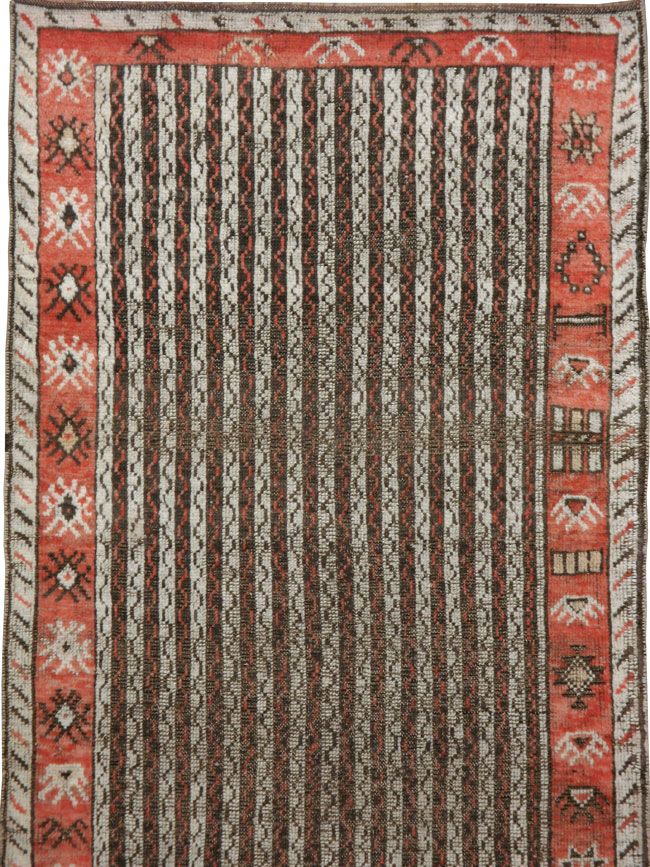Antique Turkish Ghiordes Runner, No.17418 - Galerie Shabab
