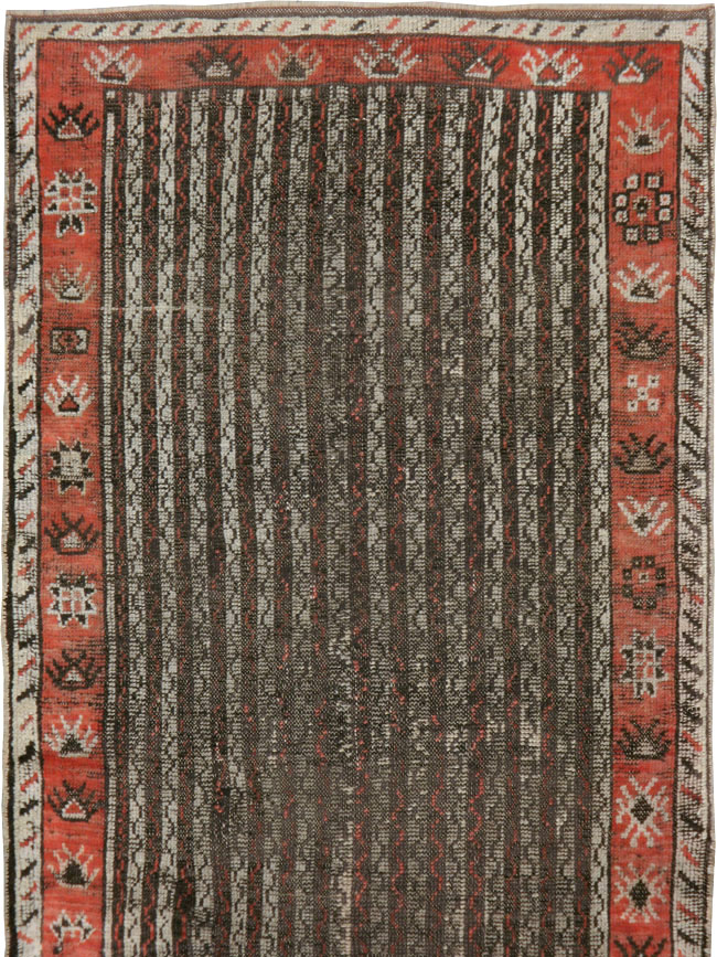 Antique Turkish Ghiordes Runner, No.17418 - Galerie Shabab