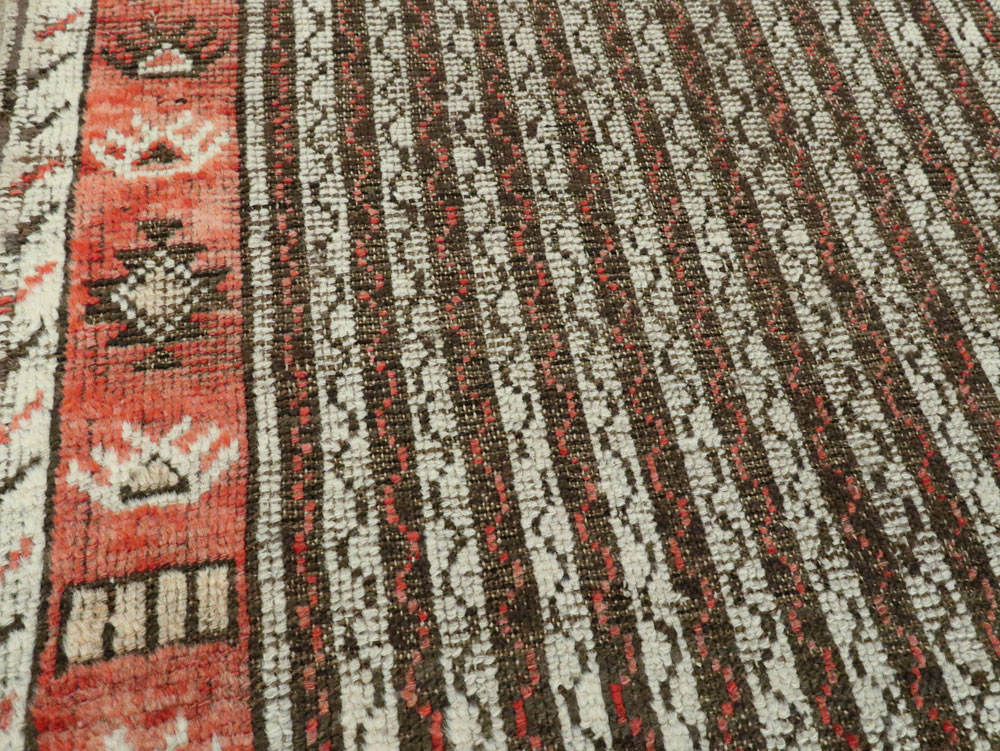 Antique Turkish Ghiordes Runner, No.17418 - Galerie Shabab