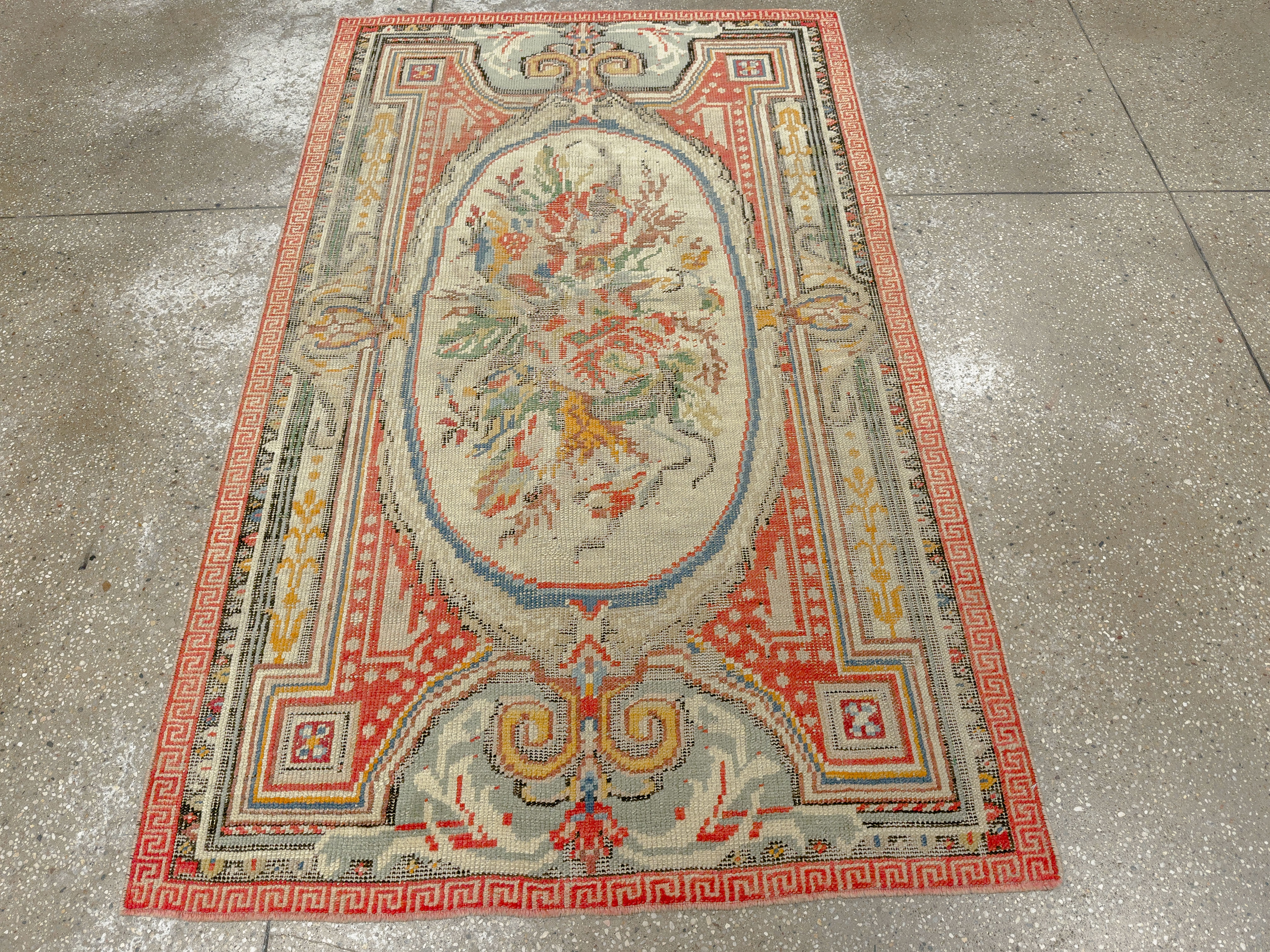 Antique Turkish Ghiordes Rug, No.17427 - Galerie Shabab