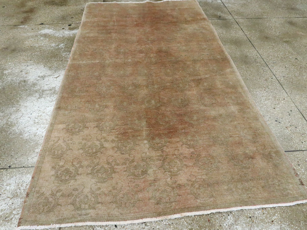 Vintage Turkish Anatolian Carpet, No.17429 - Galerie Shabab