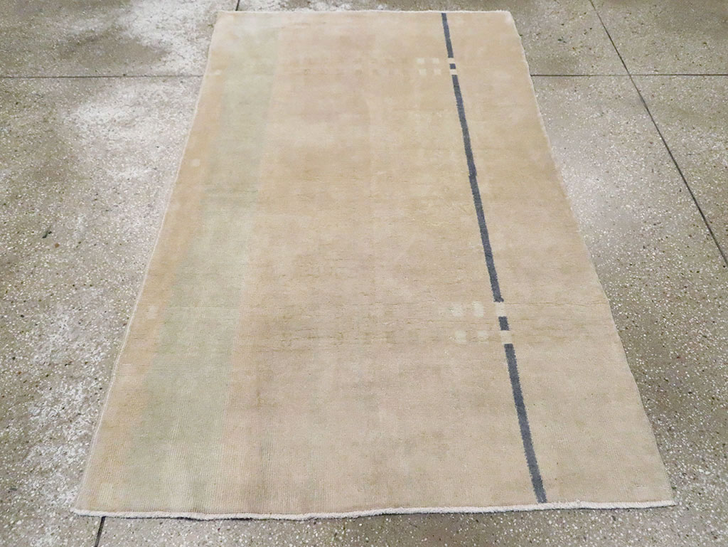 Vintage Turkish Anatolian Modernist Rug, No.17430 - Galerie Shabab