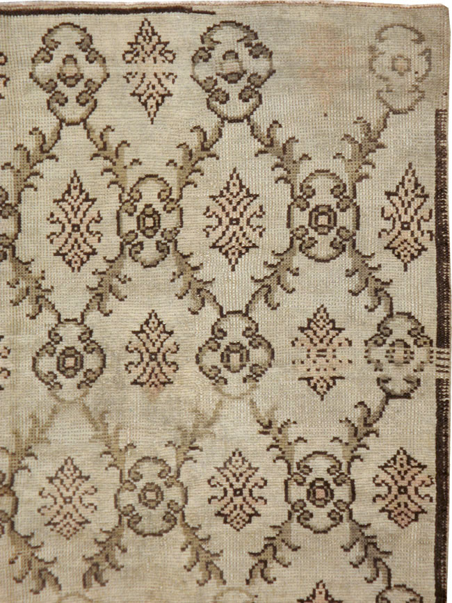 Vintage Turkish Anatolian Rug, No.17435 - Galerie Shabab