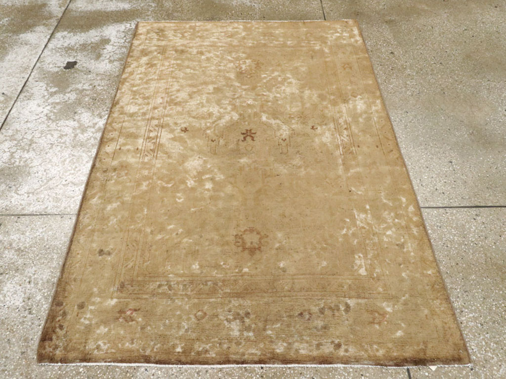 Antique Persian Tabriz Rug, No.17463 - Galerie Shabab