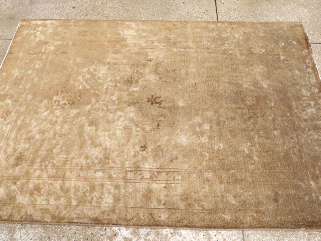 Antique Persian Tabriz Rug, No.17463 - Galerie Shabab