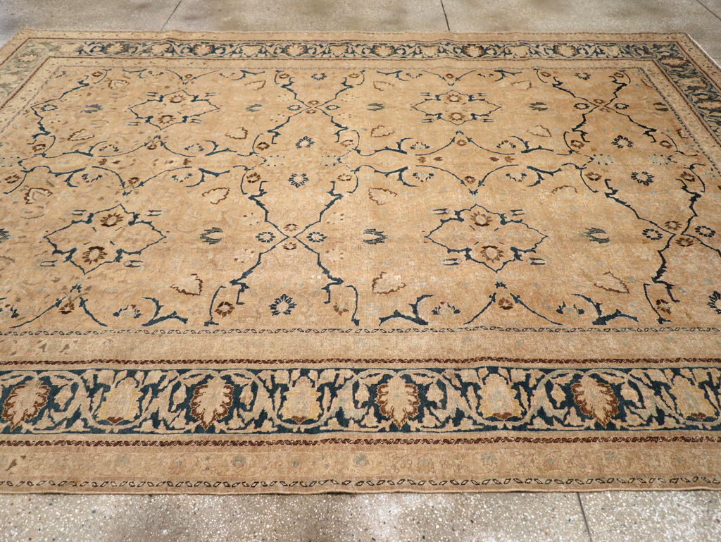 Antique Persian Tabriz Carpet, No.17479 - Galerie Shabab
