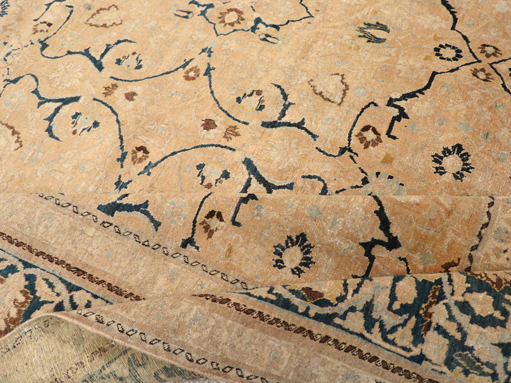 Antique Persian Tabriz Carpet, No.17479 - Galerie Shabab