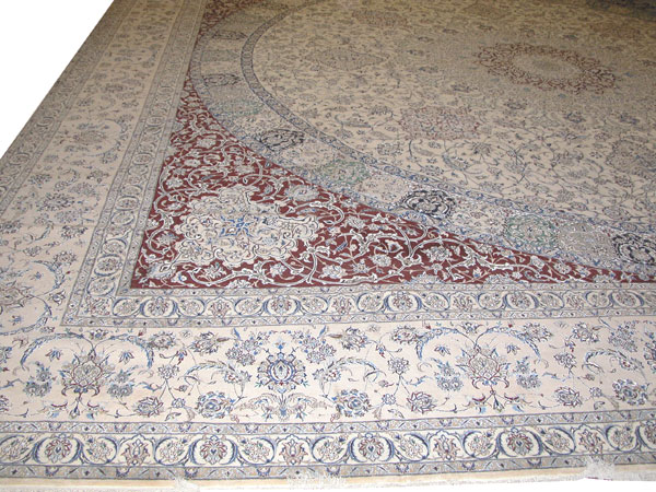 Vintage Persian Nain Square Oversize Carpet, No.17491 - Galerie Shabab