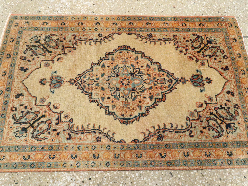 Antique Persian Tabriz Hagi Jalili Rug, No.17503 - Galerie Shabab