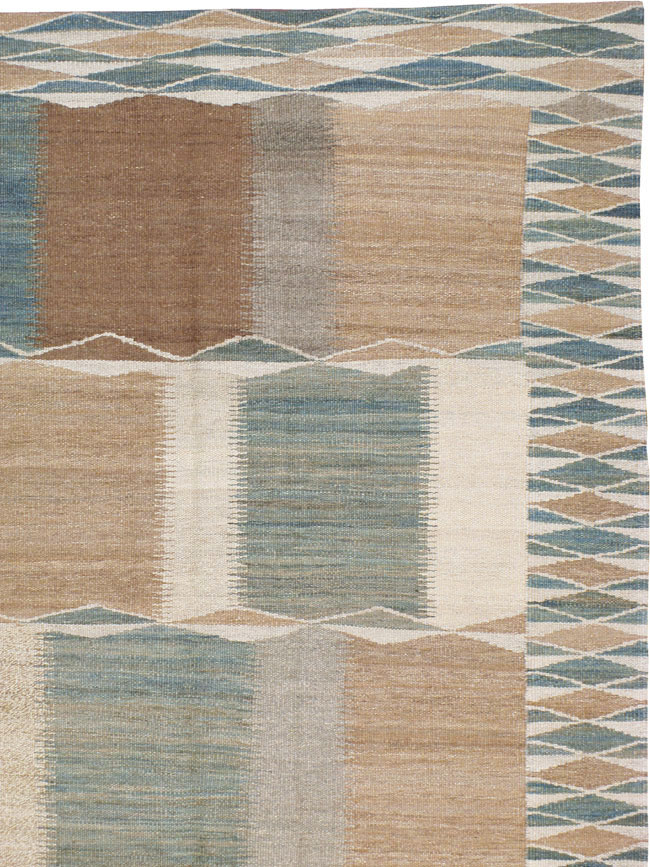 Modernist Persian Kilim, No.17504 - Galerie Shabab