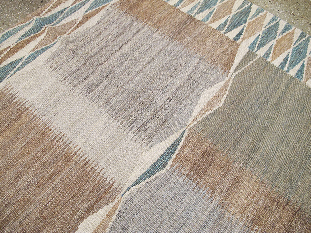 Modernist Persian Kilim, No.17504 - Galerie Shabab