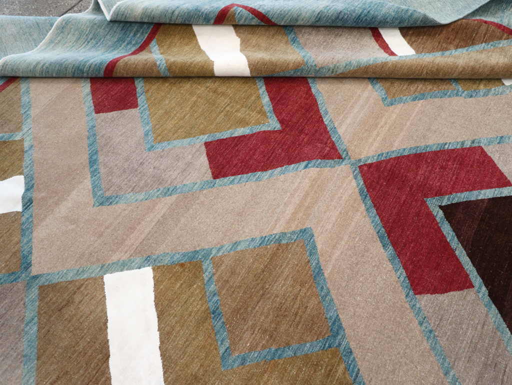 Modernist Persian Tabriz Carpet, No.17507 - Galerie Shabab