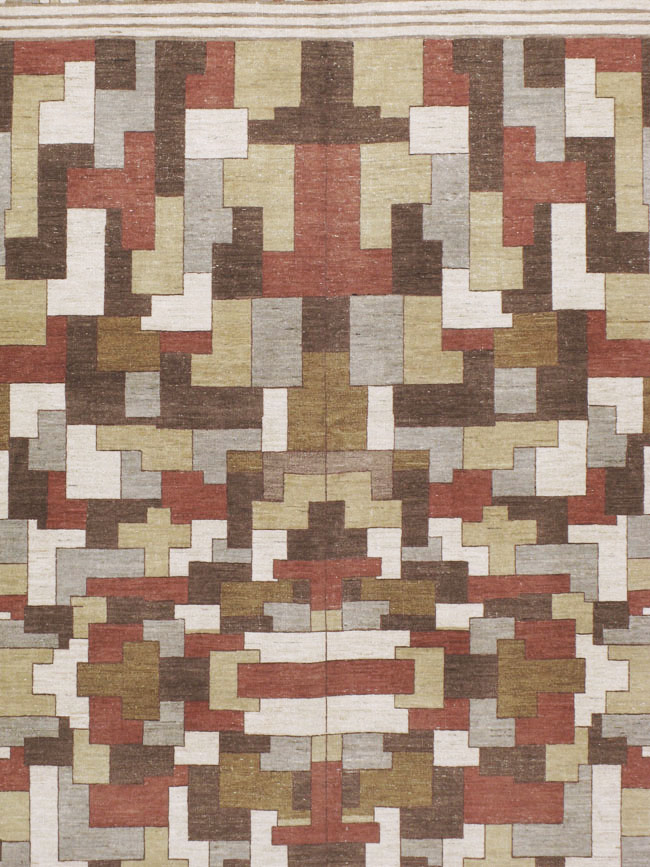 Modernist Persian Tabriz  Carpet, No.17508 - Galerie Shabab
