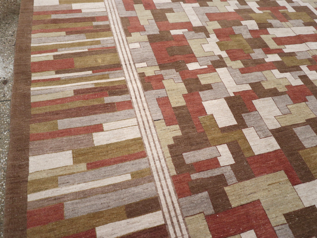 Modernist Persian Tabriz  Carpet, No.17508 - Galerie Shabab