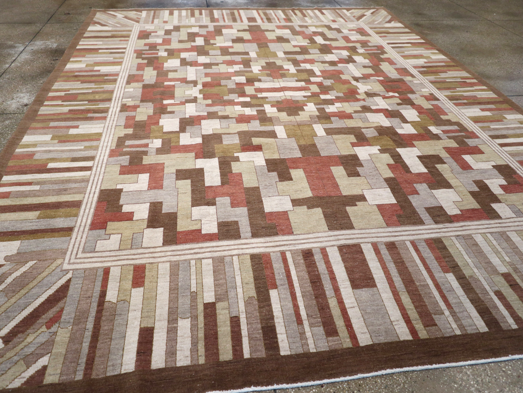 Modernist Persian Tabriz  Carpet, No.17508 - Galerie Shabab