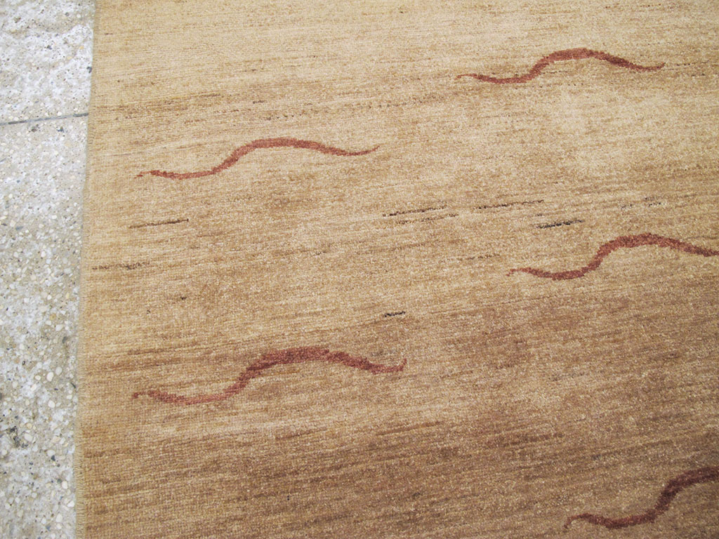 Modernist Persian Tabriz Rug, No.17509 - Galerie Shabab