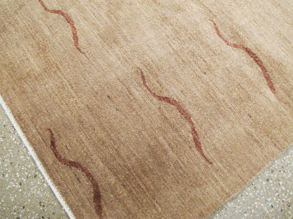 Modernist Persian Tabriz Rug, No.17509 - Galerie Shabab