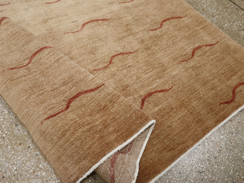 Modernist Persian Tabriz Rug, No.17509 - Galerie Shabab