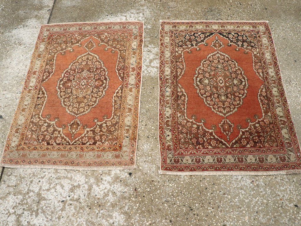 Antique Persian Tabriz Rug (Pair: 2 of 2), No.17521 - Galerie Shabab