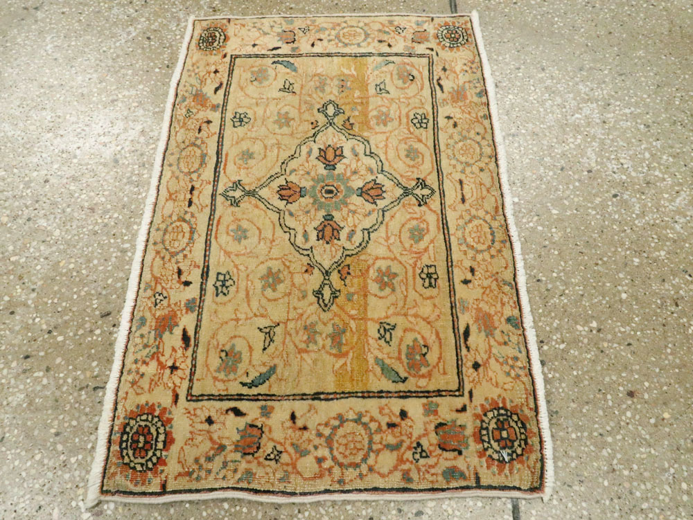 Antique Persian Tabriz Hagi Jalili Rug, No.17541 - Galerie Shabab