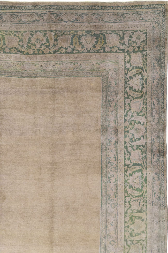 Antique Indian Agra Carpet, No.17547 - Galerie Shabab