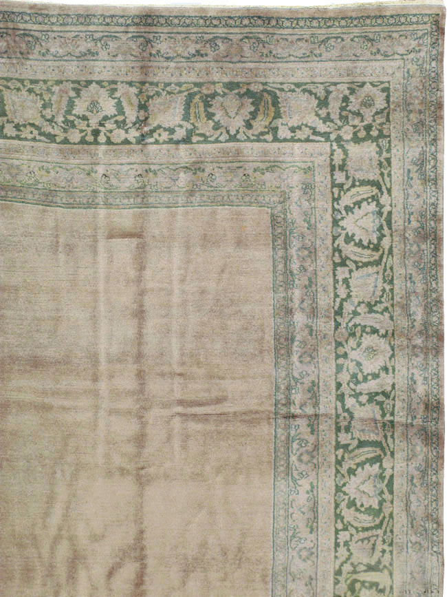 Antique Indian Agra Carpet, No.17547 - Galerie Shabab