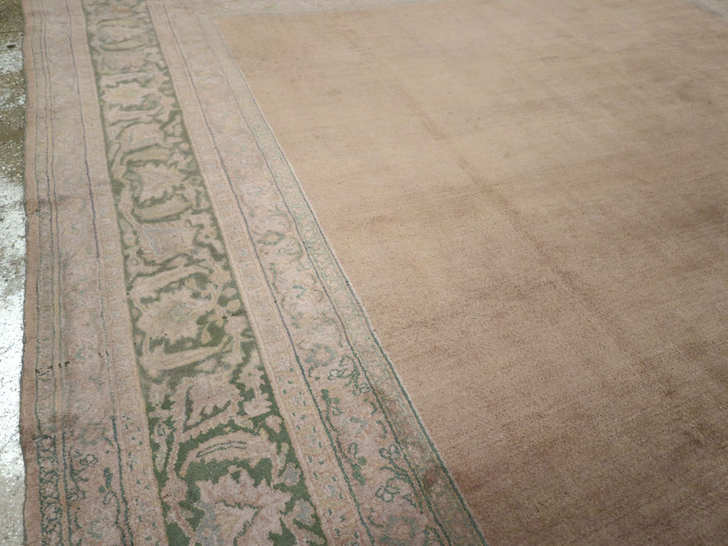 Antique Indian Agra Carpet, No.17547 - Galerie Shabab