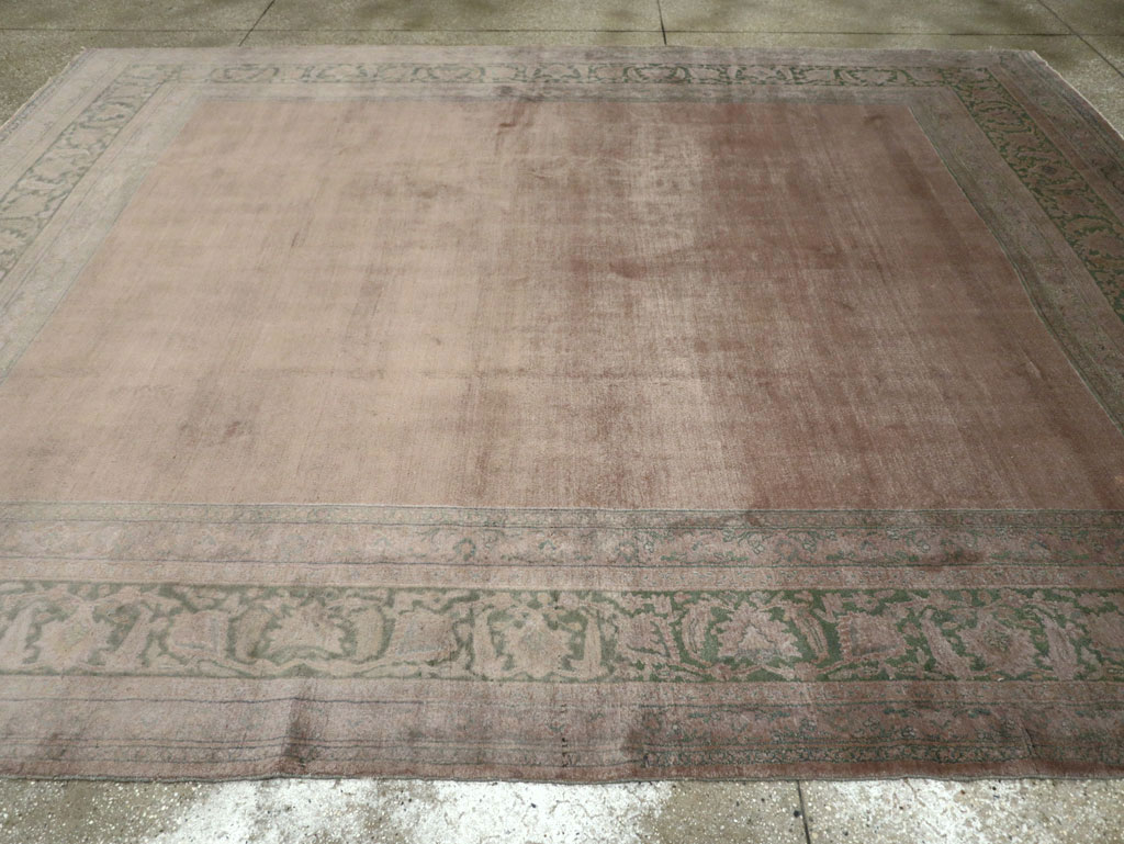 Antique Indian Agra Carpet, No.17547 - Galerie Shabab