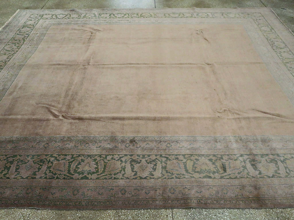 Antique Indian Agra Carpet, No.17547 - Galerie Shabab