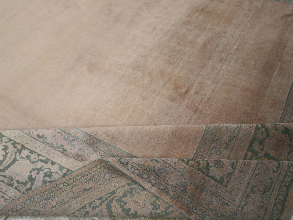 Antique Indian Agra Carpet, No.17547 - Galerie Shabab