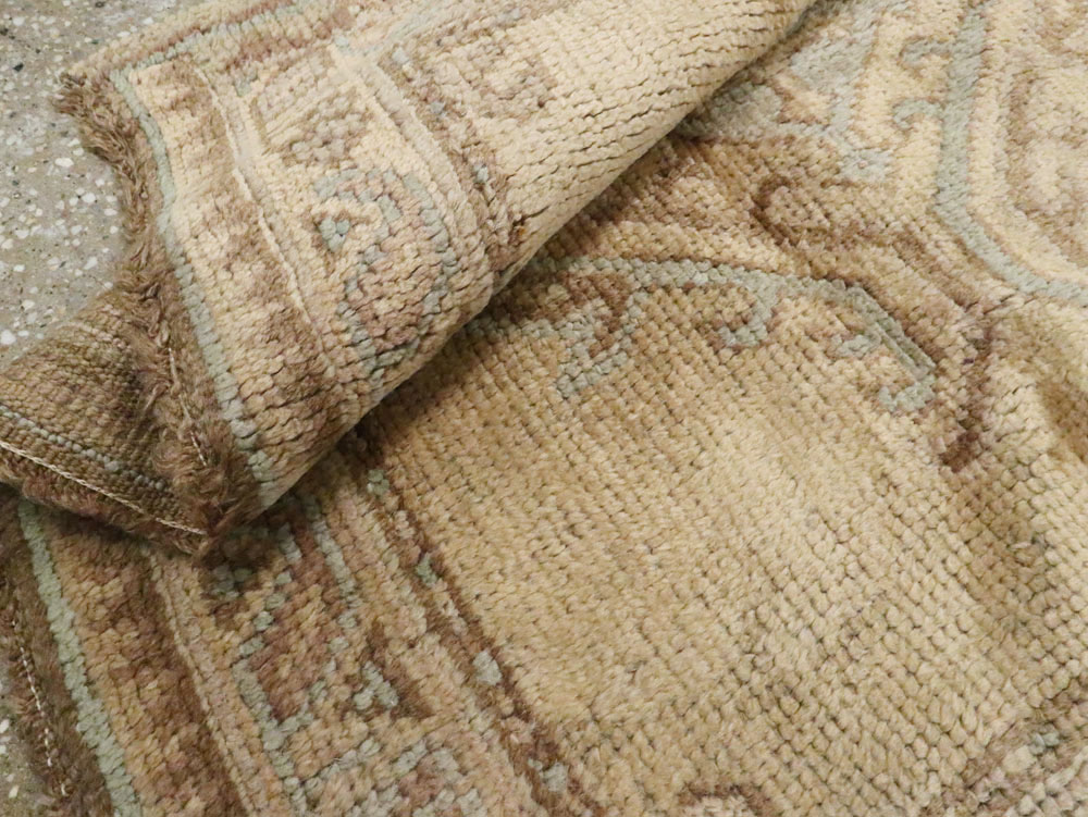 Antique Turkish Oushak Runner, No.17555 - Galerie Shabab