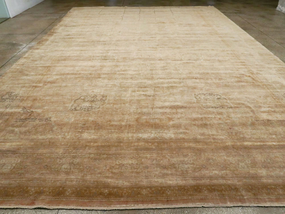 Antique Turkish Sivas Carpet, No.17556 - Galerie Shabab