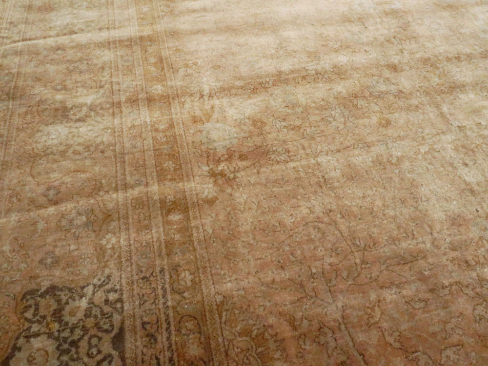 Antique Turkish Sivas Carpet, No.17556 - Galerie Shabab