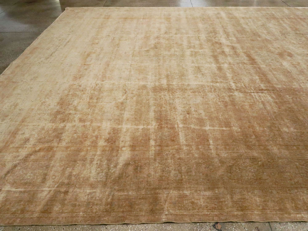 Antique Turkish Sivas Carpet, No.17556 - Galerie Shabab