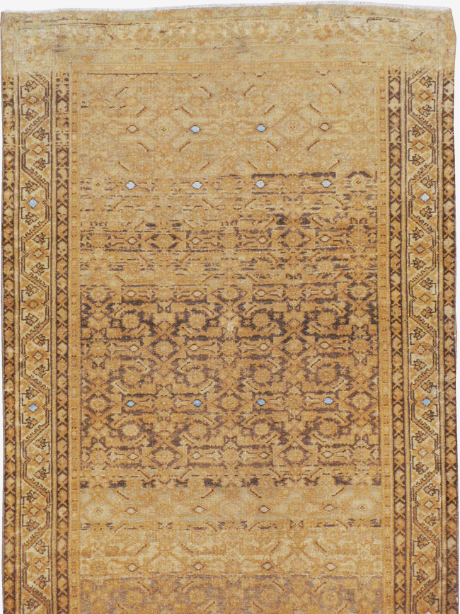 Antique Malayer Runner, No.17566 - Galerie Shabab
