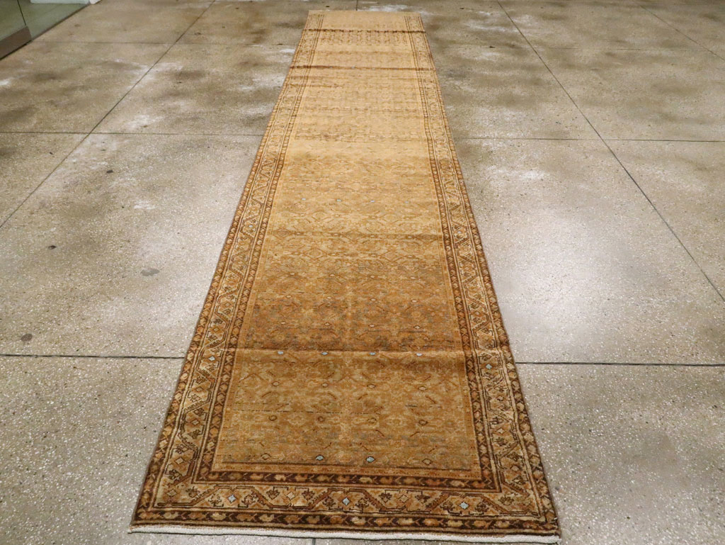 Antique Malayer Runner, No.17566 - Galerie Shabab