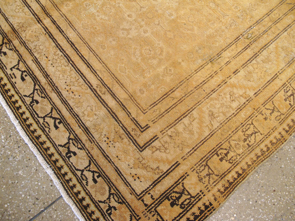 Vintage Persian Malayer Square Rug, No.17573 - Galerie Shabab