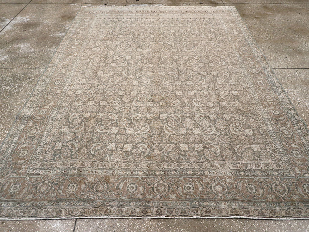 Antique Persian Tabriz Rug, No.17579 - Galerie Shabab
