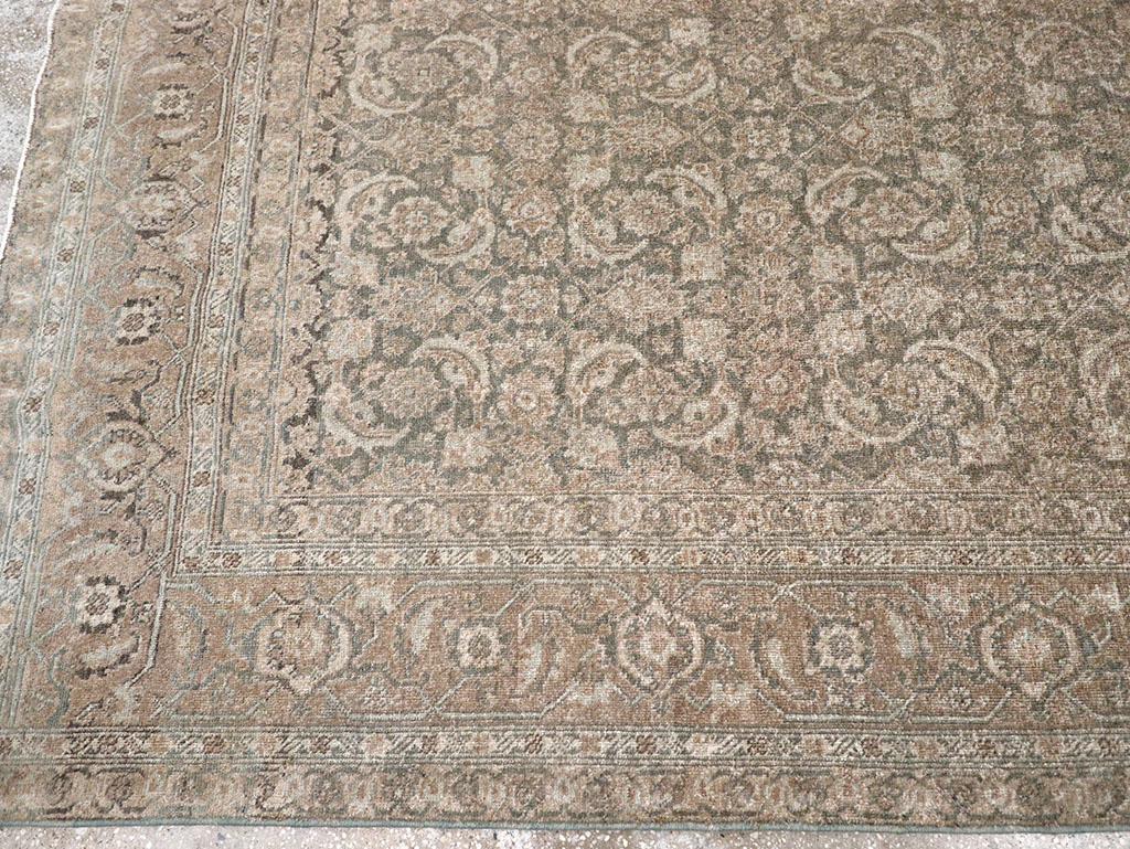 Antique Persian Tabriz Rug, No.17579 - Galerie Shabab