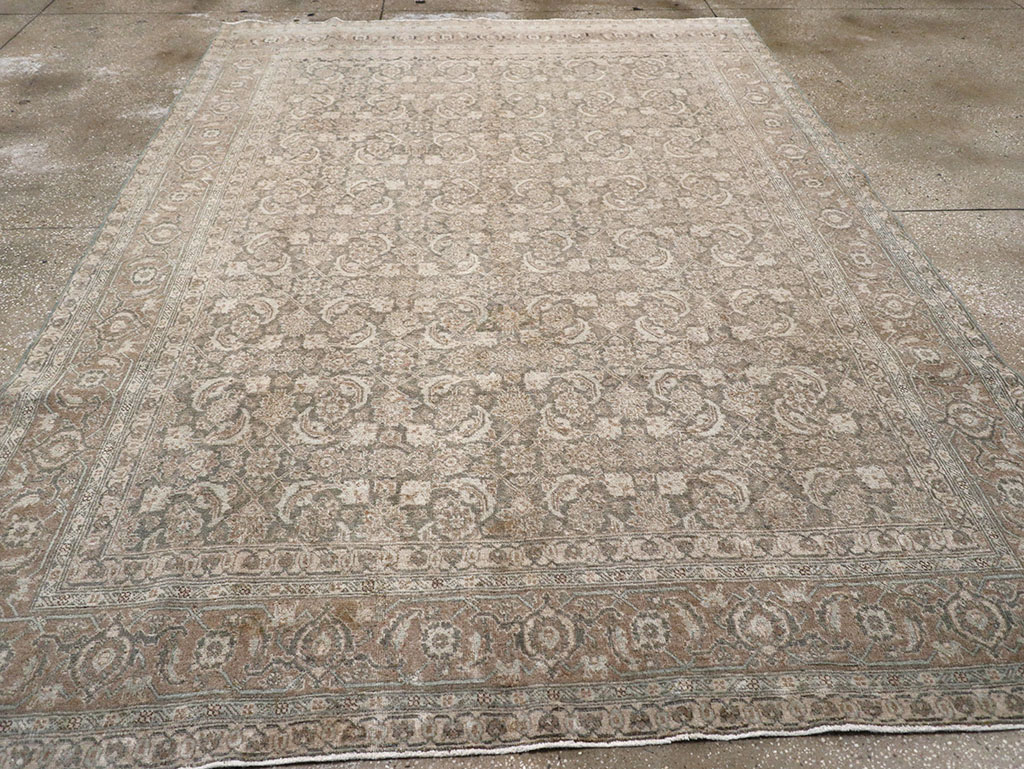 Antique Persian Tabriz Rug, No.17579 - Galerie Shabab