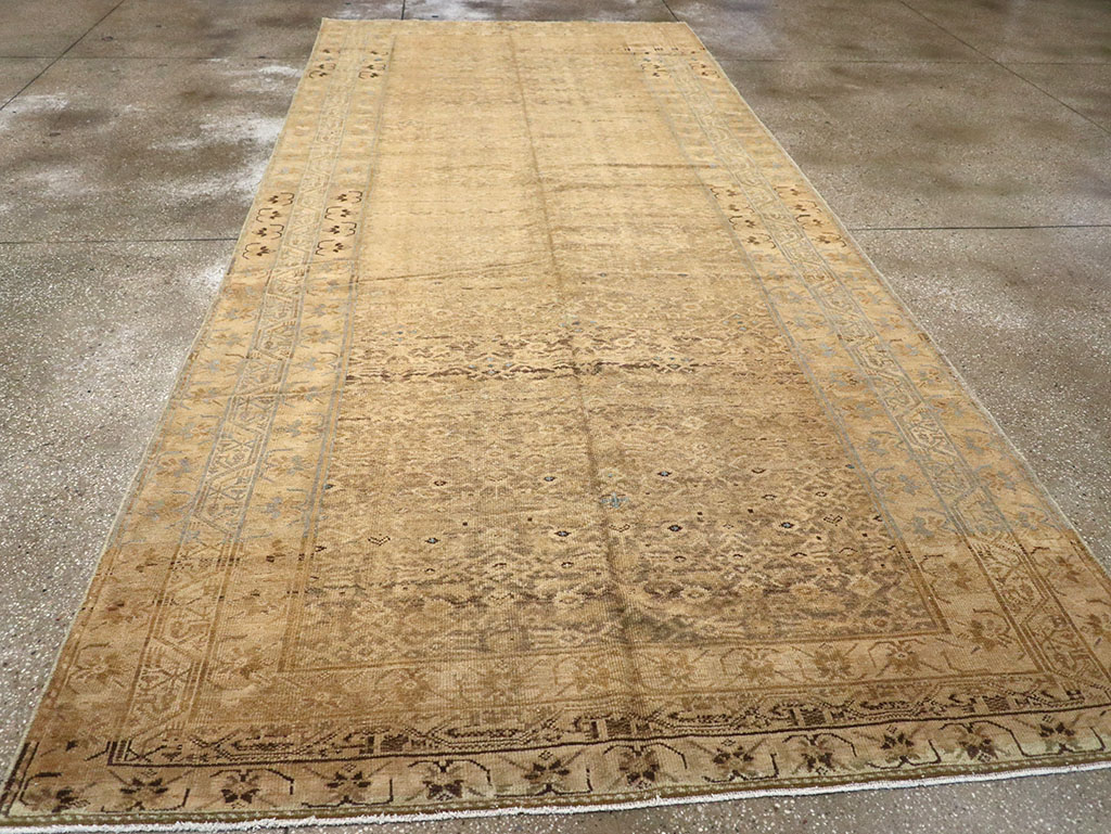 Vintage Persian Malayer Carpet, No.17592 - Galerie Shabab