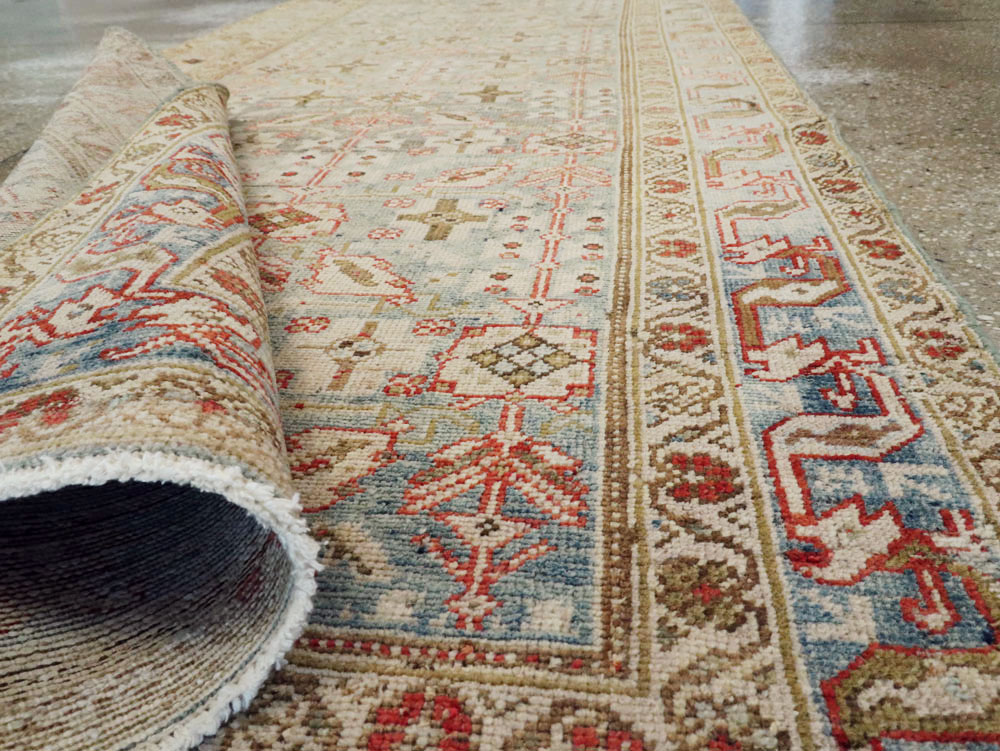 Vintage Persian Malayer Runner, No.17598 - Galerie Shabab