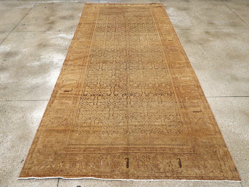 Antique Persian Malayer Carpet, No.17615 - Galerie Shabab
