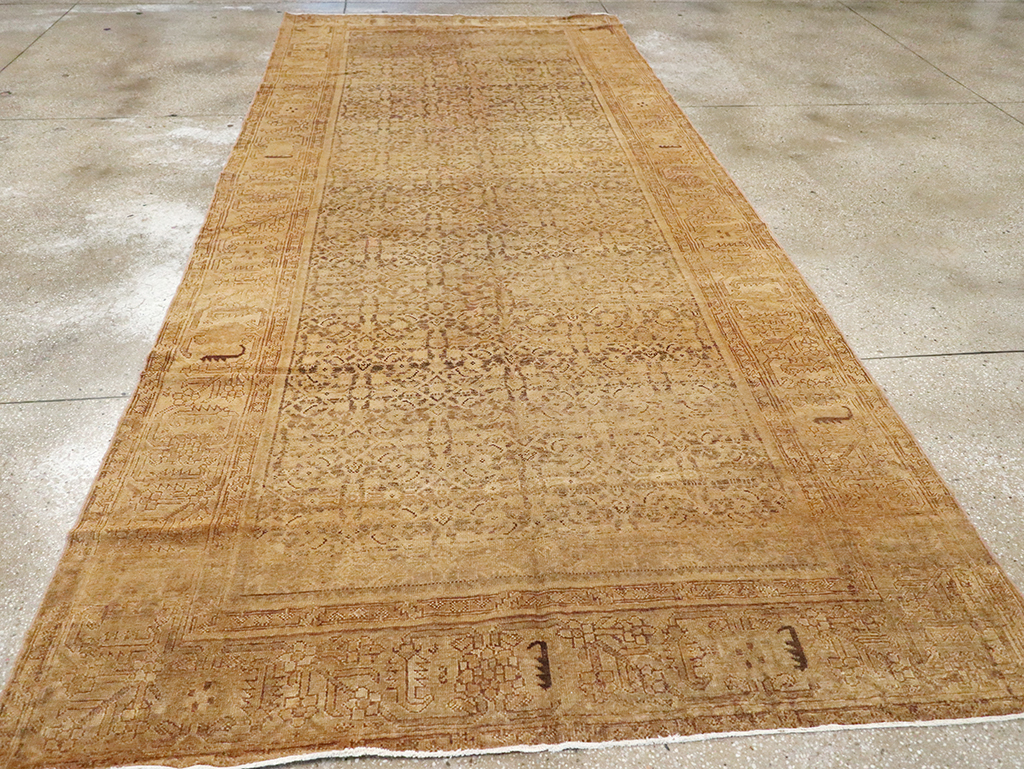 Antique Persian Malayer Carpet, No.17615 - Galerie Shabab