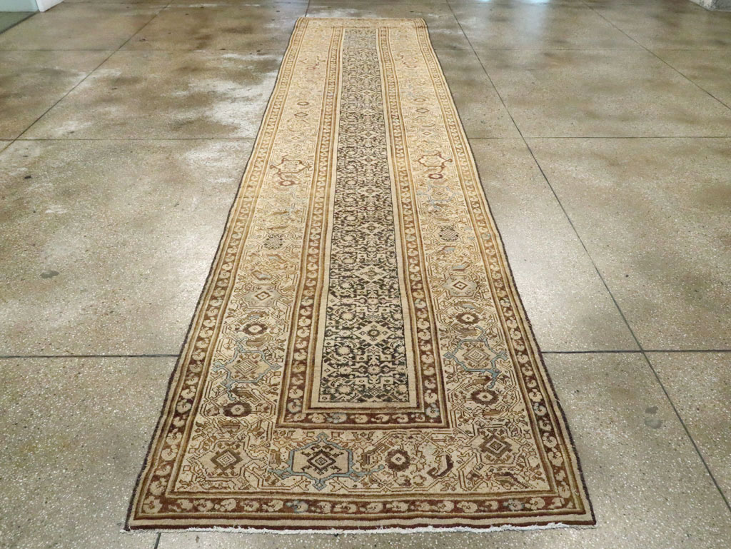Antique Persian Malayer Runner, No.17621 - Galerie Shabab