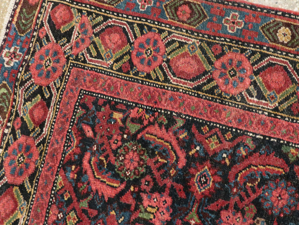 Vintage Persian Malayer Runner, No.17627 - Galerie Shabab